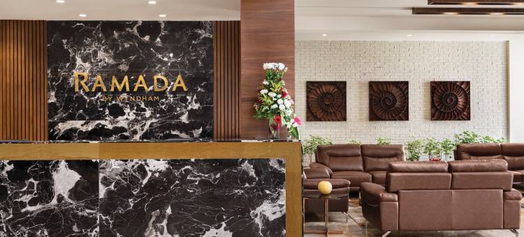 甘地达姆希纳温德姆华美达酒店(Ramada by Wyndham Gandhidham Shinay)图片