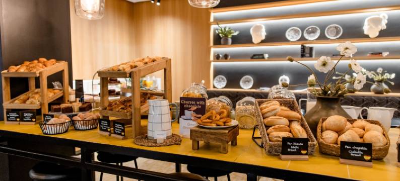 马德里西班牙广场一号汽车旅馆(Motel One Madrid-Plaza de España)图片