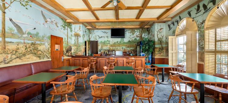 克莱维斯顿历史美洲佳价旅馆(Americas Best Value Inn Historic Clewiston Inn)图片