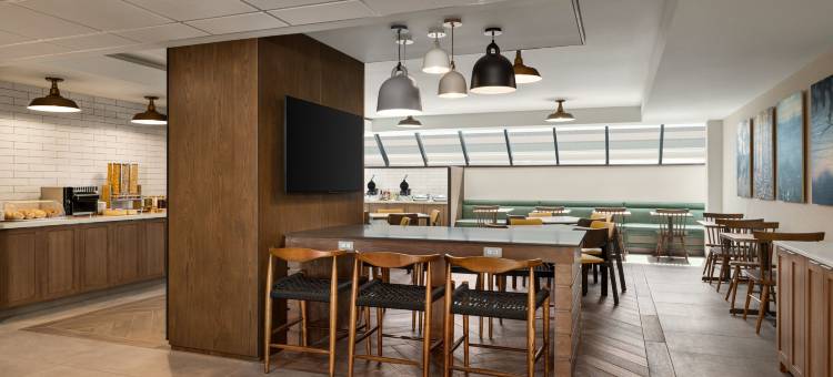 南麦迪逊费尔菲尔德套房酒店(Fairfield Inn & Suites Madison South)图片