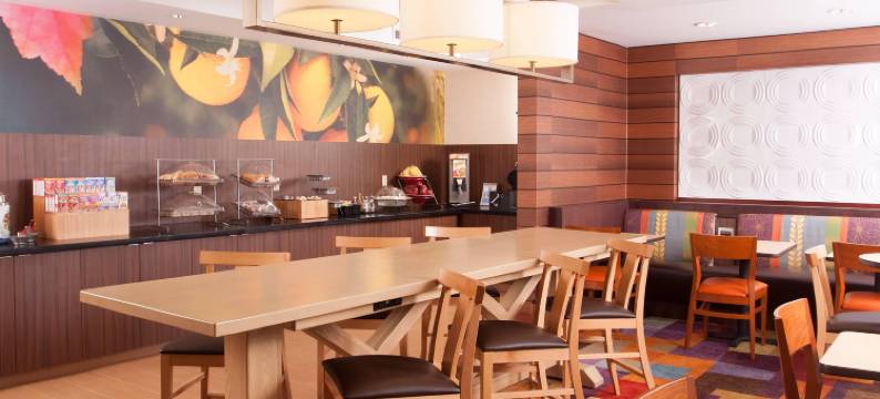 夏洛特加斯托尼亚万枫酒店(Fairfield Inn Charlotte Gastonia)图片