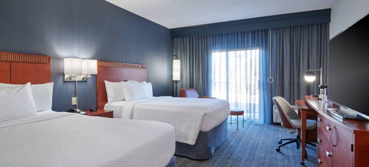 芝加哥海兰德公园/诺斯布鲁克万怡酒店(Courtyard Chicago Highland Park/Northbrook)图片