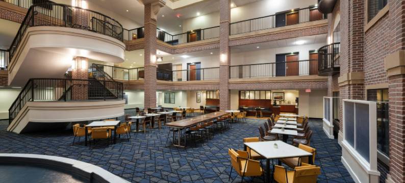 威奇托旧城万怡酒店(Courtyard Wichita at Old Town)图片