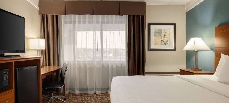 大急流城机场贝蒙特旅馆套房酒店(AmericInn by Wyndham Grand Rapids Airport North)图片