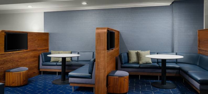 默特尔赤脚登陆海滩万怡酒店(Courtyard Myrtle Beach Barefoot Landing)图片