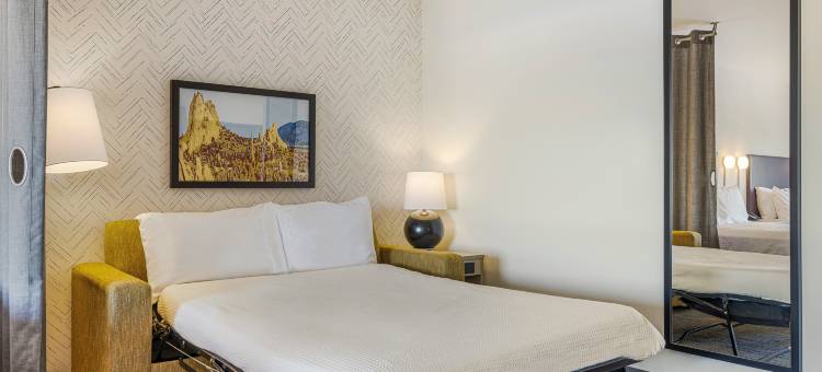 科罗拉多斯普林斯机场希尔顿惠庭套房酒店(Home2 Suites by Hilton Colorado Springs Airport)图片