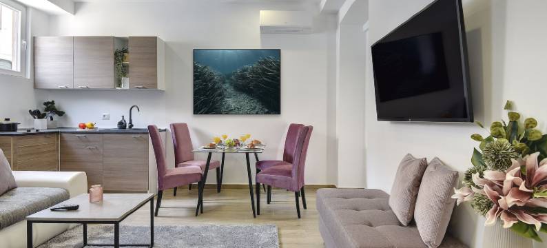 D&A中心豪华公寓(D&A Central Luxury Apartments with Free Parking)图片