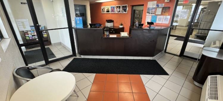 康瑟尔布拉夫斯6号汽车旅馆(Motel 6 Council Bluffs, IA - Omaha East)图片