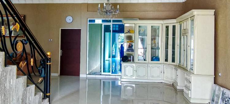 RedDoorz Near Rsd Idaman Banjarbaru Syariah图片