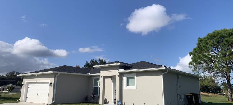 Gated Community with Central Air and Wi-Fi - Spacious Tranquil Haven图片