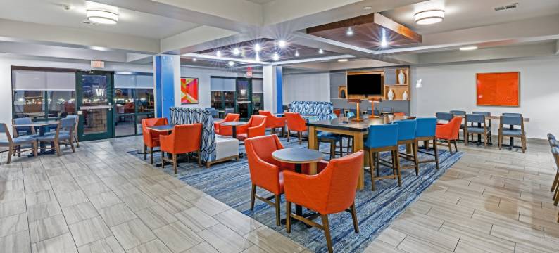 洲际智选假日套房酒店塔尔萨南部布罗肯阿罗51号公路(Holiday Inn Express & Suites TULSA S BROKEN ARROW HWY 51 by IHG)图片