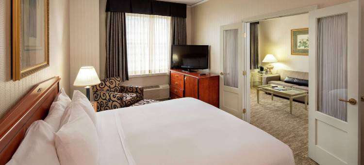 荷兰广场希尔顿酒店(Hilton Cincinnati Netherland Plaza)图片