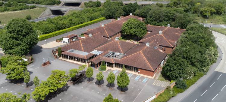 北纽伯里希尔顿逸林酒店(Orida Hotels Newbury)图片