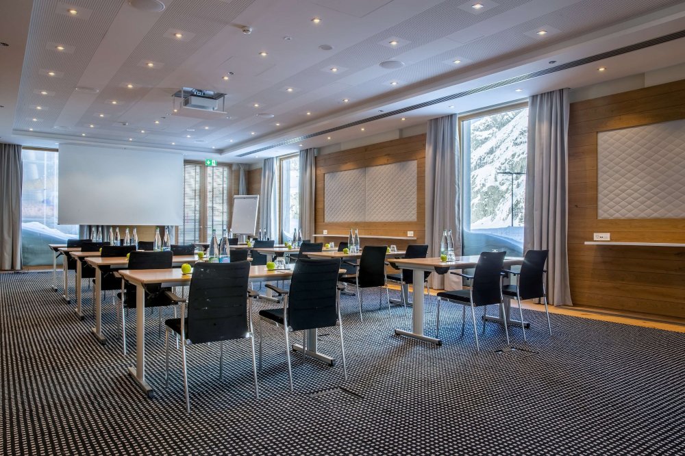 Radisson Blu Hotel Reussen Andermatt Over view