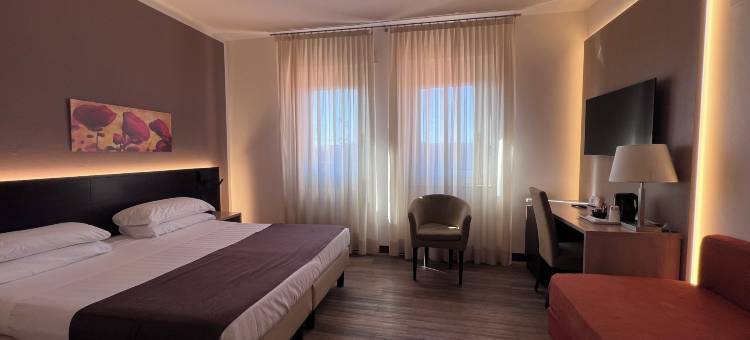 卡尔顿酒店(Hotel Carlton)图片