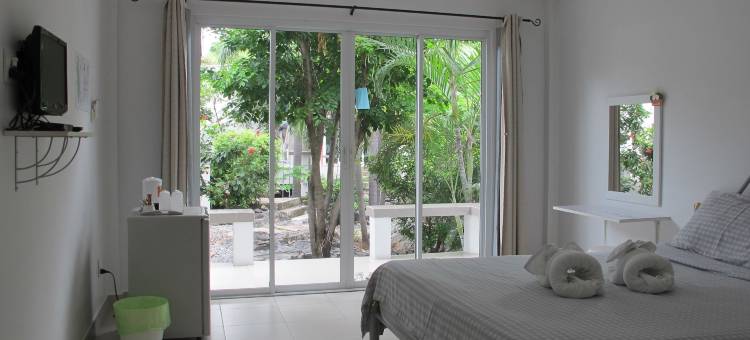 查理简易别墅酒店(Charlie's Bungalows)图片