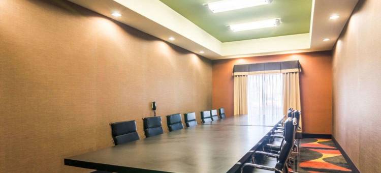 阿马里洛舒适全套房酒店(Spark by Hilton Amarillo Western Plaza)图片