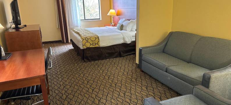 米沙沃卡-南本德地区呗盟套房酒店(Baymont by Wyndham Mishawaka South Bend Area)图片