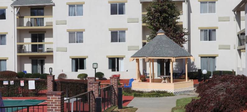 诺克罗斯-亚特兰大呗盟套房酒店(Baymont by Wyndham Norcross Atlanta)图片