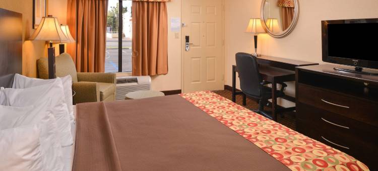 美洲最佳价值酒店图珀洛巴恩斯克罗辛酒店(Americas Best Value Inn Tupelo/Barnes Crossing)图片