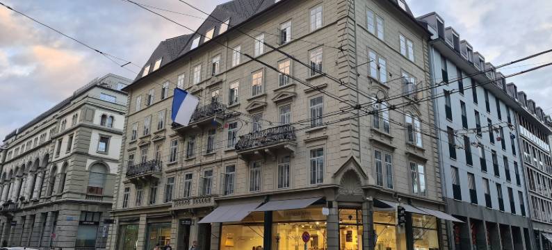 市中心狮子纪念碑附近顶层公寓(Top City Center Apartments Location Next to Lion Monument)图片