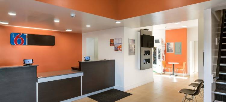 J＆R汽车旅馆(Motel 6 Moncton, NB)图片