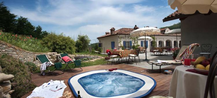 马尔卡里尼农庄酒店(Marcarini Agriturismo)图片