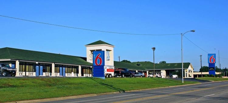 俄克拉荷马萨利索 6 号汽车旅馆(Motel 6 Sallisaw, OK)图片