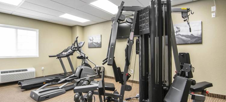 汤普森套房品质酒店(Quality Inn & Suites Thompson)图片