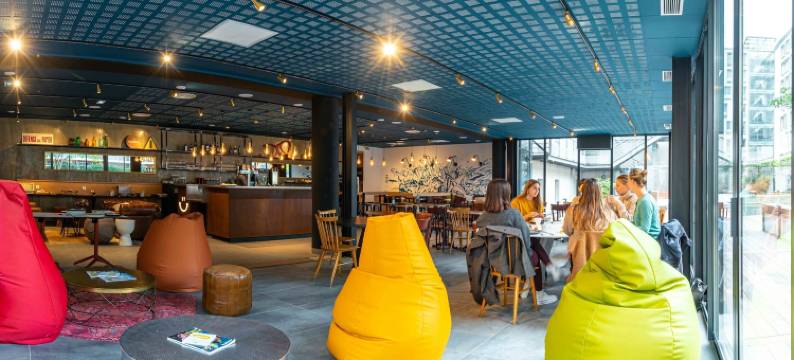 普利维洛奇格勒诺布尔小屋酒店(Apparthotel le Hüb Grenoble)图片