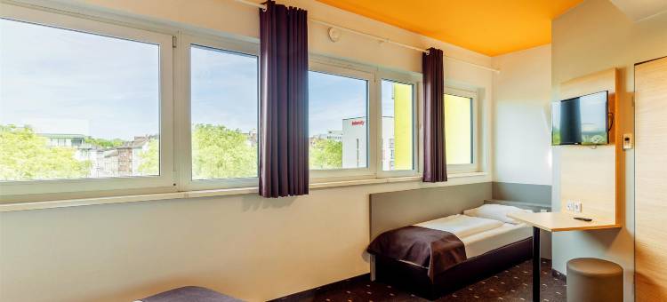 杜伊斯堡南站B&B酒店(B&B HOTEL Duisburg Hbf-Süd)图片