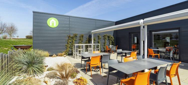 康铂沙特尔酒店(Campanile Chartres)图片