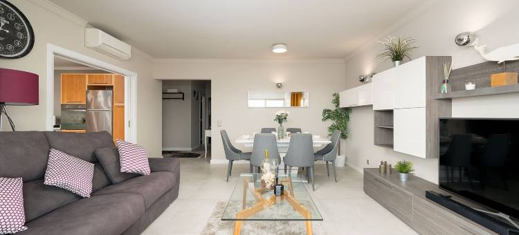 拉各斯露台泳池之家(LAGOS TERRACE WITH POOL by HOMING)图片