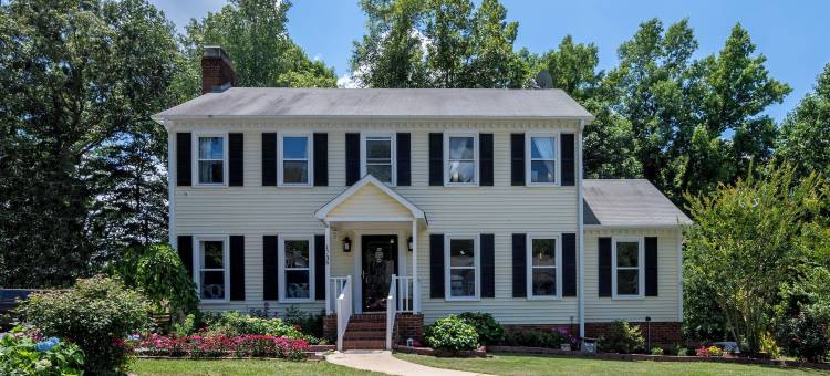 大床 可携带宠物 洗衣机 烘干机 可睡16人(KingBed PetFriendly Washer Dryer Sleep16)图片