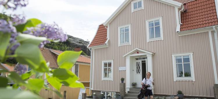 艾瓦罗他弗加贝卡住宿别墅酒店(Villa Evalotta Logi I Fjällbacka)图片