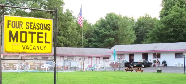 四季汽车旅馆(Four Seasons Motel)图片