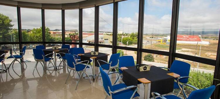 阿尔曼萨在家酒店(Encasa Hotel Almansa)图片