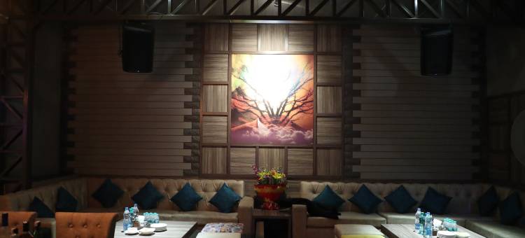 斯旺塔楼酒店(Hotel Swarn Towers)图片