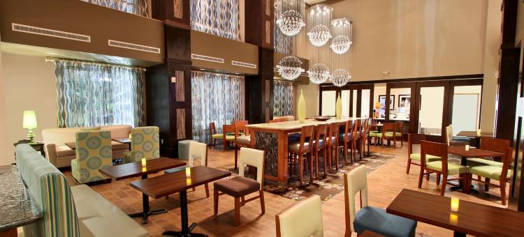 温尼欢朋套房酒店(Hampton Inn & Suites Winnie)图片