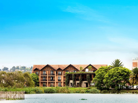 安塔那那利佛坦博霍滨水丽笙酒店