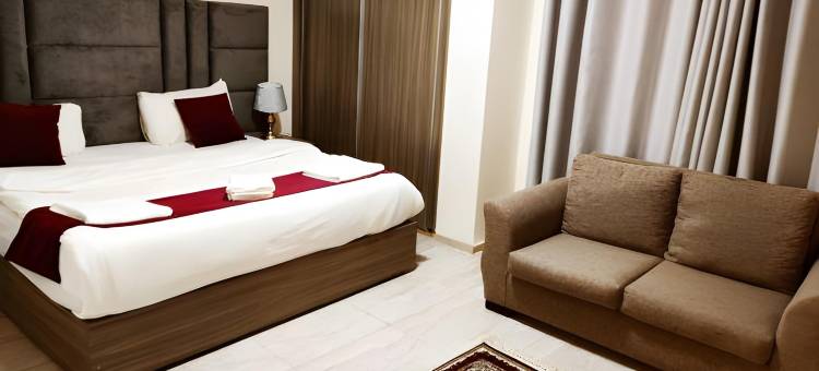 黄金酒店(Golden Hotel)图片