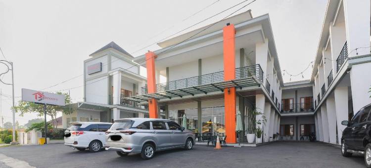 布罗丹帕玛唐西安塔城市景观酒店(Urbanview Hotel Brodam's Pematang Siantar by RedDoorz)图片