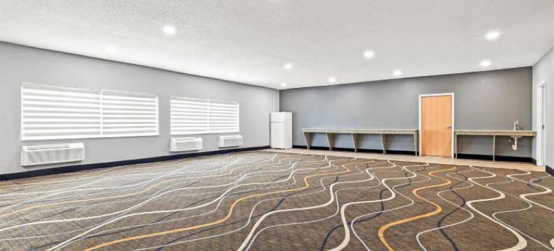 奥塞多威斯康星速8酒店(Super 8 by Wyndham Osseo WI)图片