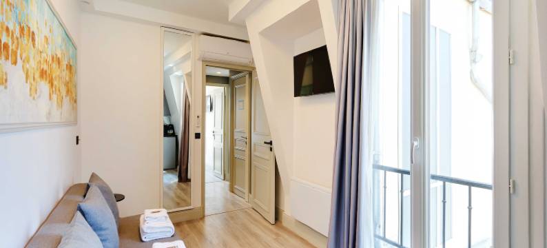 Amazing 2BD/6P apt with A/C - Bastille图片