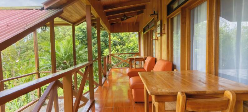 蒙特贝尔德霍利斯蒂科酒店(Hotel Holístico Monteverde)图片