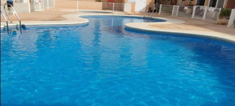 Inviting holiday home with pool图片