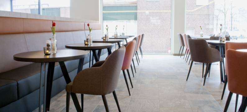 阿纳姆巴斯琛酒店(Bastion Hotel Arnhem)图片