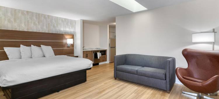 Baldwin Inn and Suites图片