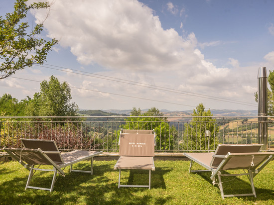 乌尔比诺玛米亚尼放松水疗酒店