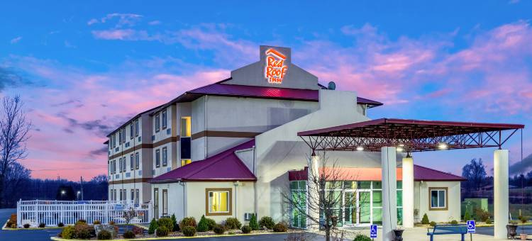红屋顶酒店乔治敦-IN-路易斯维尔西部(Red Roof Inn Georgetown, IN – Louisville West)图片